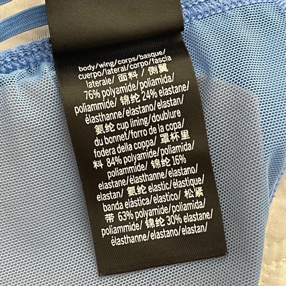 Victoria’s Secret PINK Ultimate Lightly Lined Strappy Sports Bra Size 32B - Picture 12 of 12